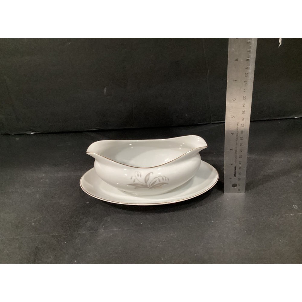 Golden Rhapsody by Kaysons Fine China GRAVY BOAT & UNDERPLATE, 1961, Japan